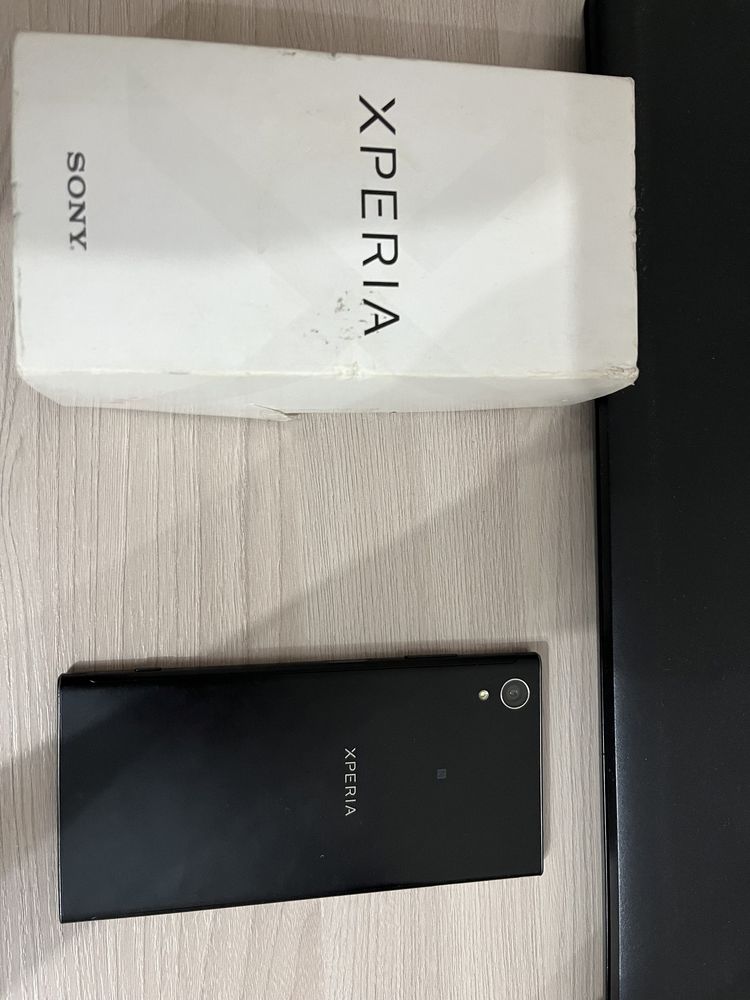 Продам телефон Sony Xperia 1 plus