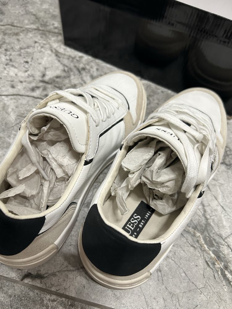 Мъжки маратонки Guess