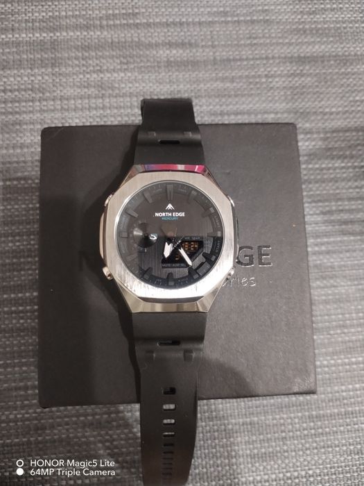 Часовник North Edge Mercury