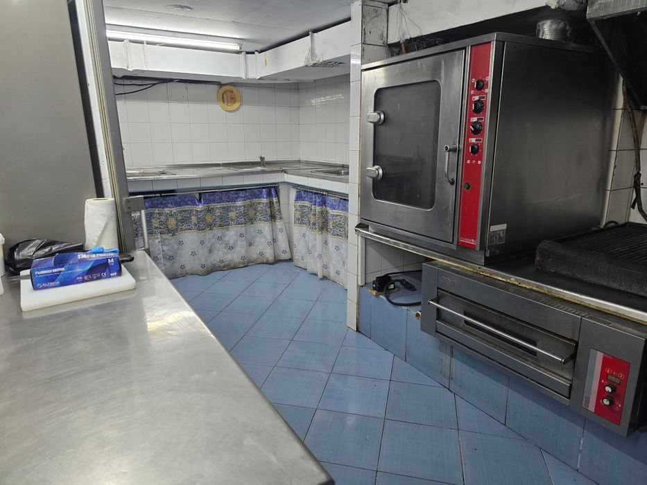 Дава се под наем Заведение в Поморие - 300 кв.м за 8670 € - Снимка #12