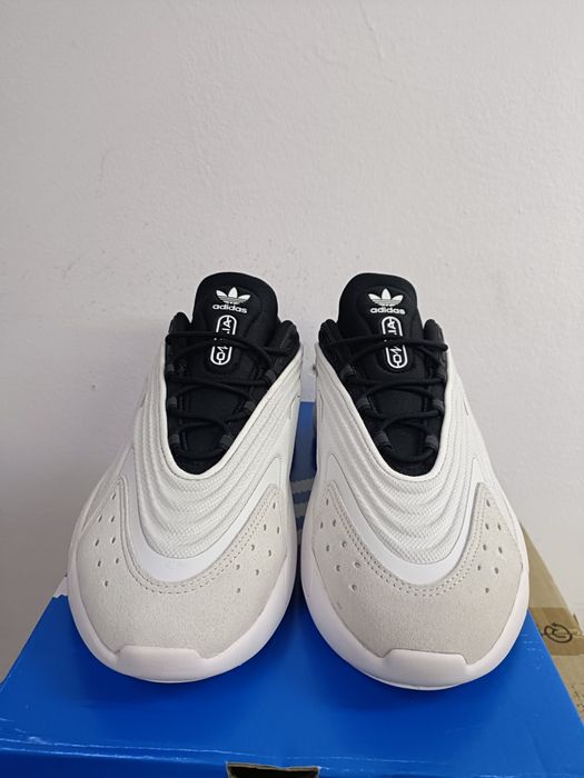 Adidas Ozelia номер 40 2/3 и 41 1/3