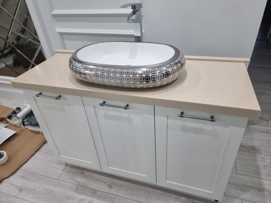 Продается шкаф раковина