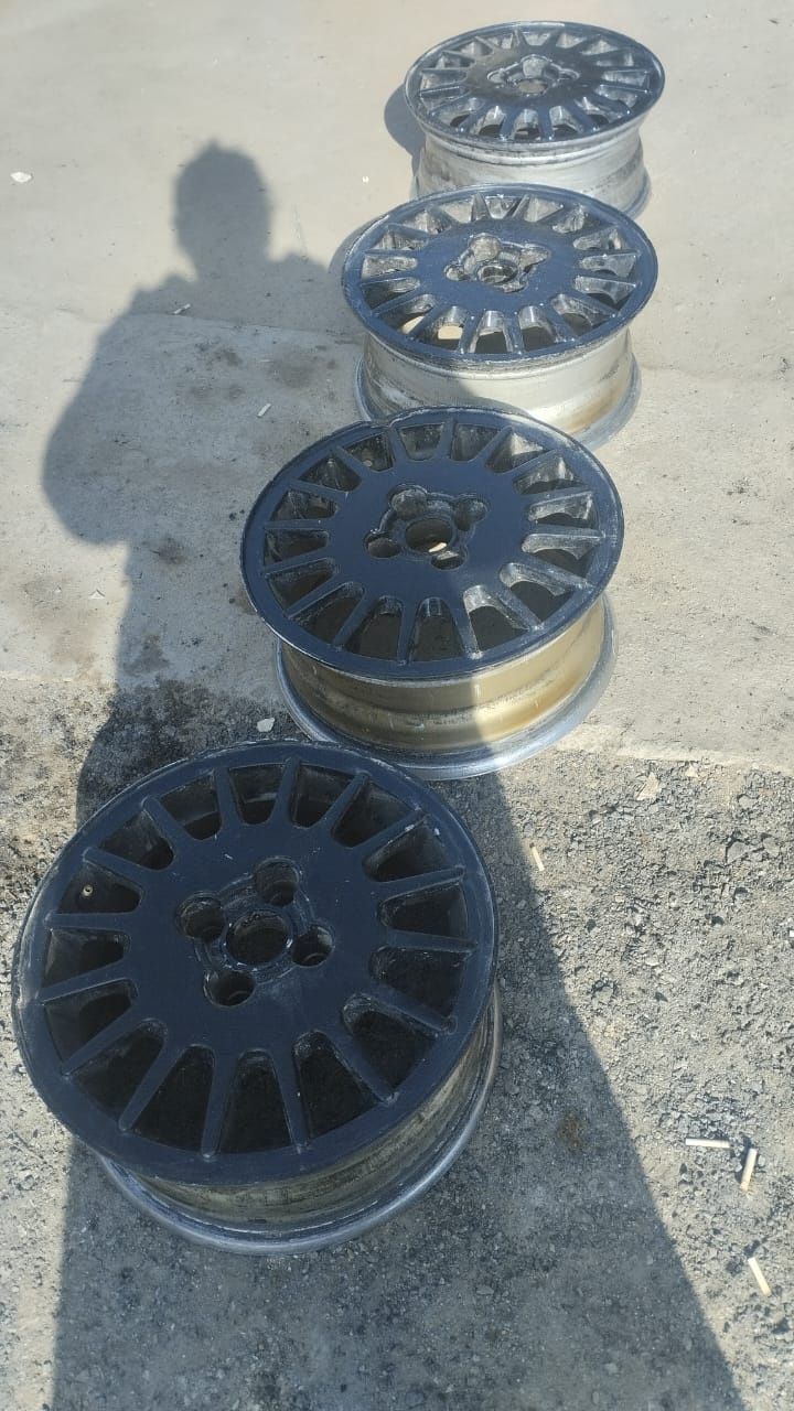 Продам диски r15