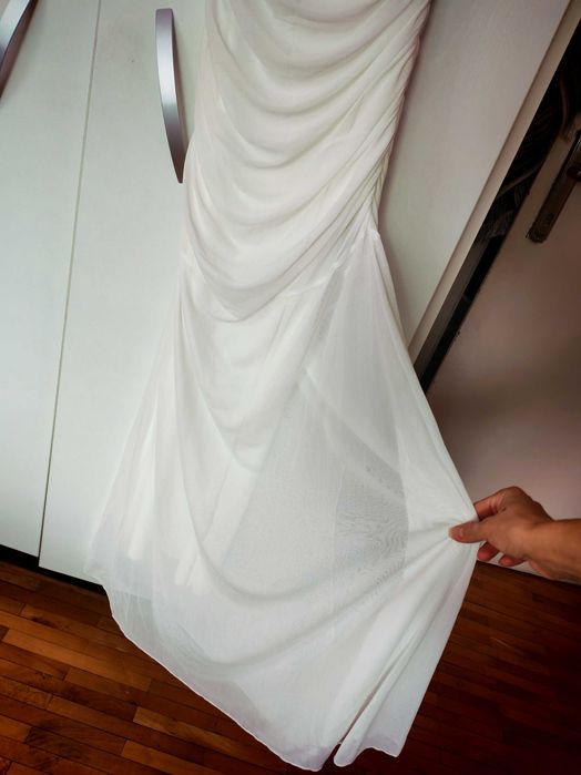 Бяла рокля shein