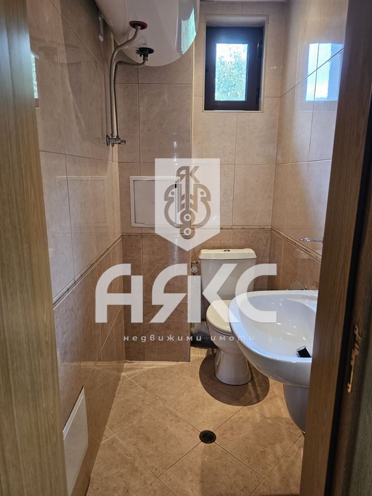 Тристаен обзаведен апартамент в кв. Симеоново