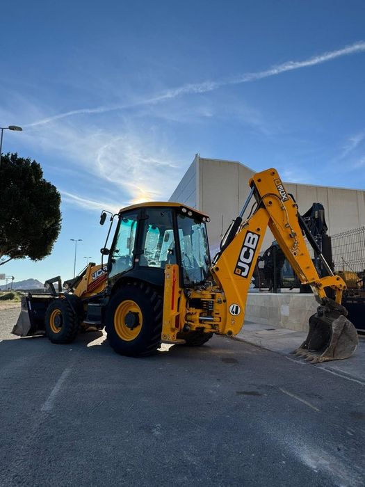 Vand buldoexcavator jcb 3cx