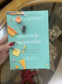 Carte Secretele succesului
