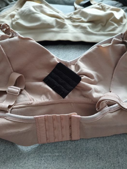 Set 3 sutiene pentru alăptat XL, maternitate