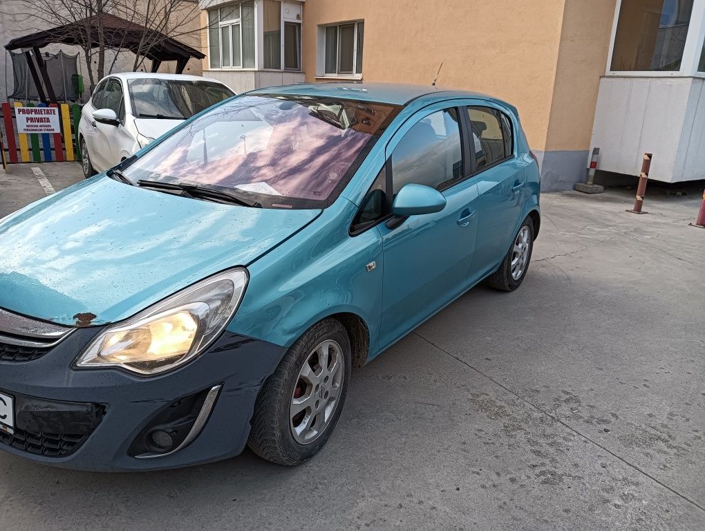 Opel CORSA D Facelift