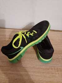 Спортни обувки,маратонки NIKE 38номер стелка 24см  Индонезия три цвята