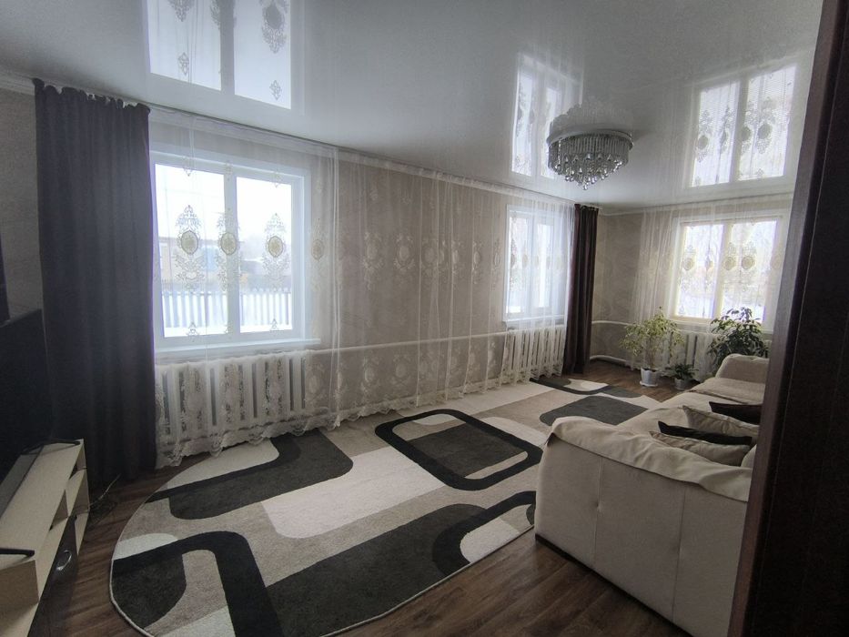 Дом с.Соколовка 30 км от города меблирован