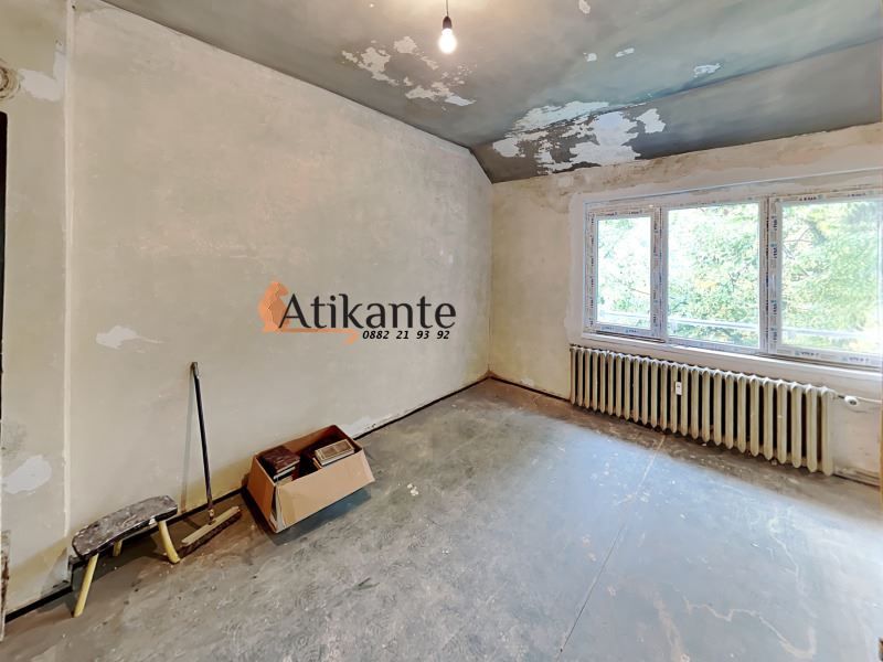 Продава се Двустаен апартамент в София, Център - 80 кв.м за 3500 €/кв.м - Снимка #1