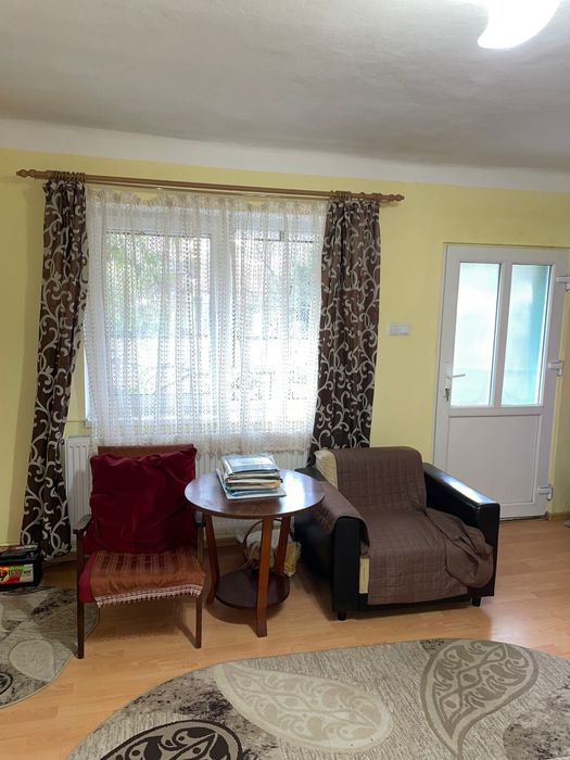 Casa individuala de vânzare in com. Darlos-Medias