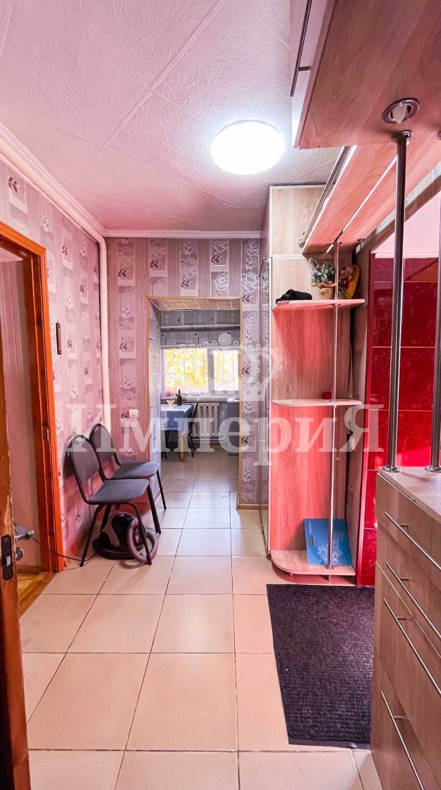 Продается дом на Хуторе, Анна Империя
