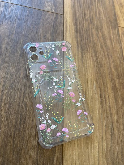 Husa Iphone 11 model floral