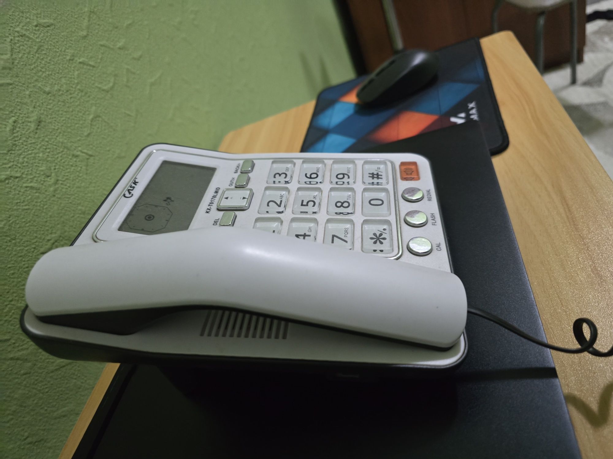 Продаётся стационарный телефон Cask kx-t0178 lmid