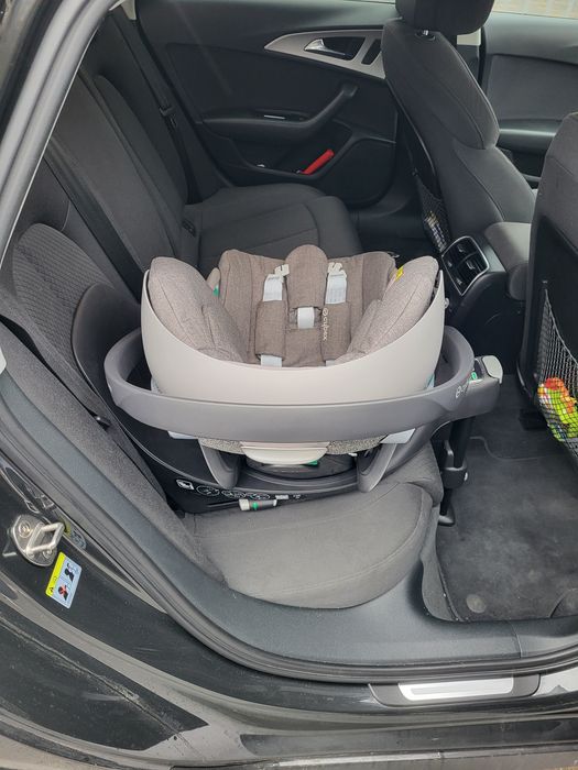 Scoica auto Cibex Z2 i-Size plus cu suport