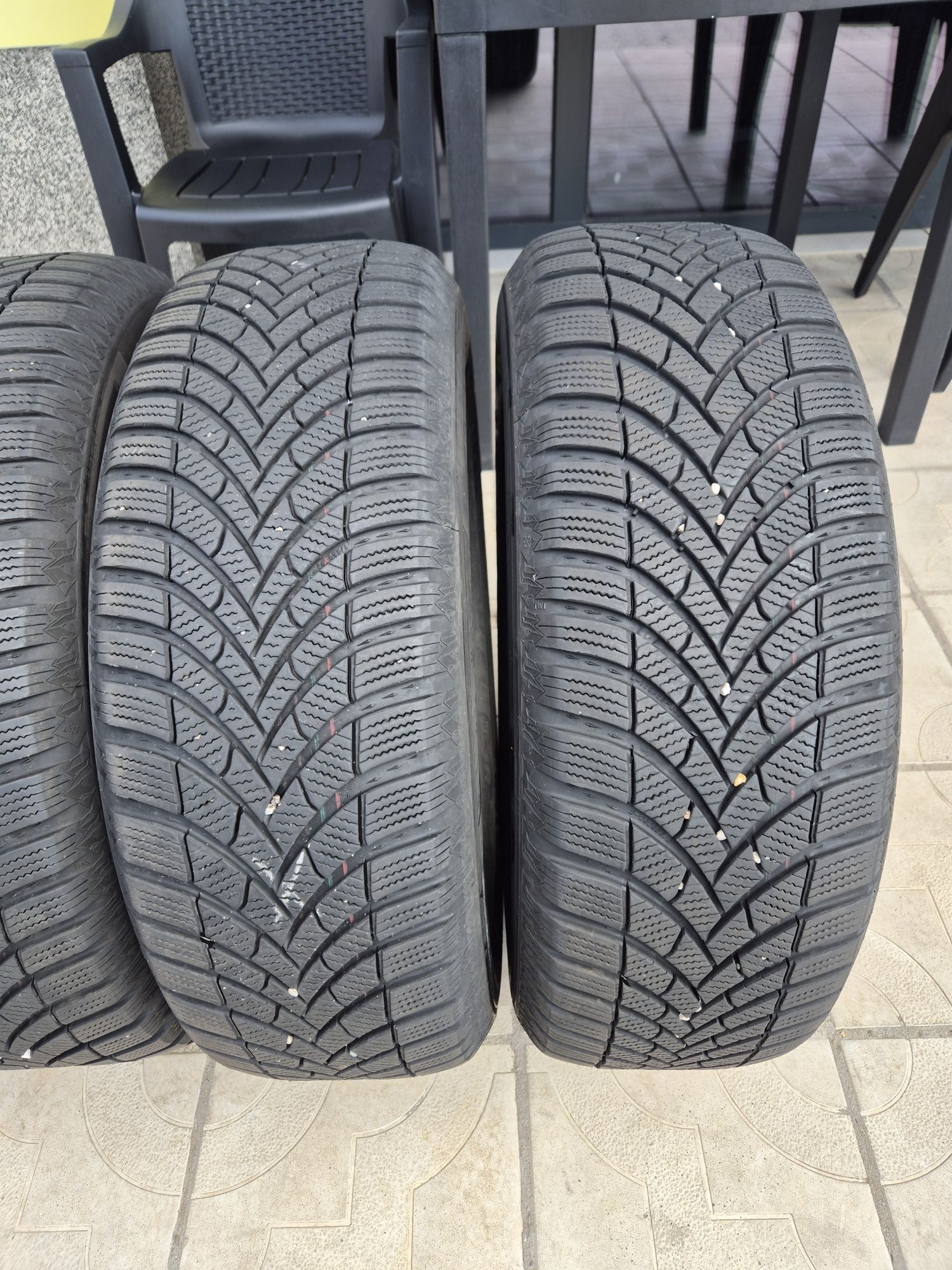 4бр.зимни гуми 215/65/16 98 H SEMPERIT