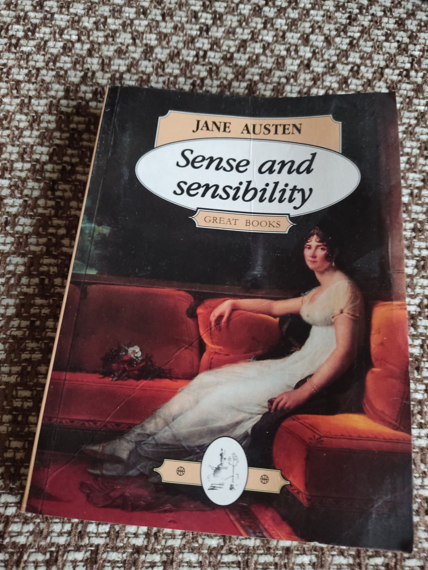 Книга Jane Austen Sense and Sensability на англ