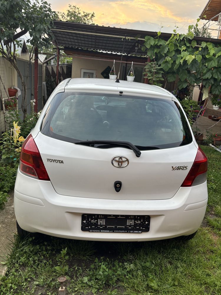 Vand TOYOTA YARIS 1,4 diesel