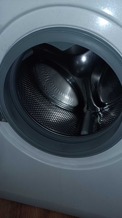 Mașina spălat haine rufe WHIRPOOL lg samsung beko artic electrolux