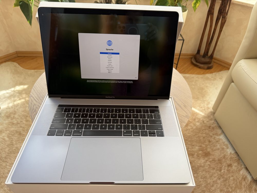MacBook Pro 15” Touch Bar 2018 Space Gray