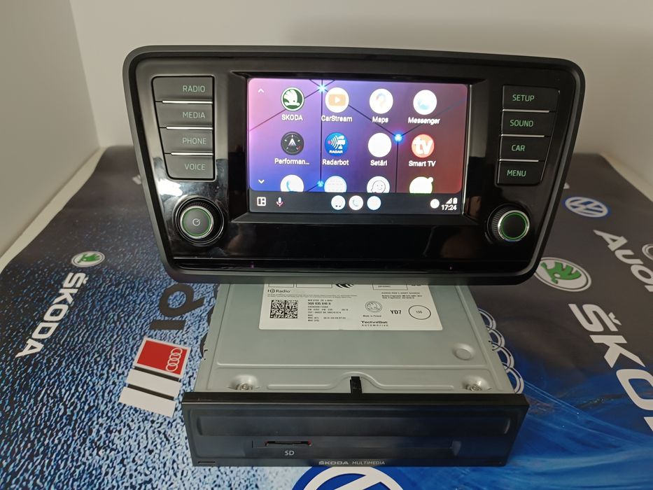 Vând navigație Mib2 Octavia 3 Skoda Bolero / Amundsen