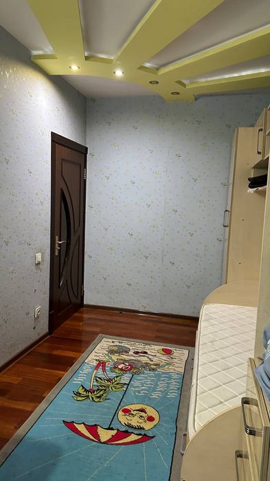 4/2/4 метро Буюк Ипак Йули, Буз Базар, 85м2