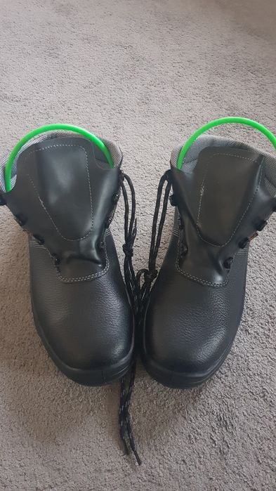 Bocanci de lucru barbati cu bombeu de fier nr 45