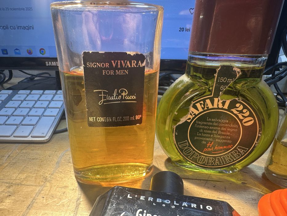 Vand un lot de parfumuri