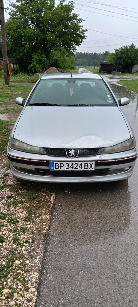 Продавам Пежо 406 HDI