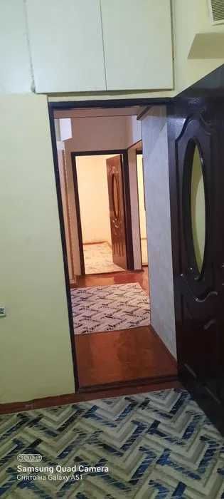 СРОЧНО аренда к-ра в Сергели-5 3/9/9 оилага 2-бекат ёнида