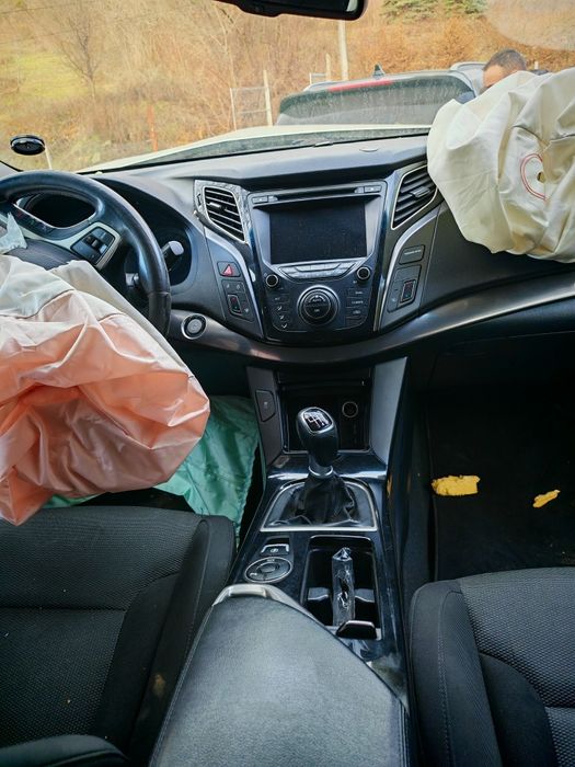 Dezmembrez Hyundai i40 2014 1.7 diesel