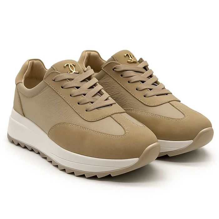 Дамски бежови обувки от естествена кожа с изчистен силует