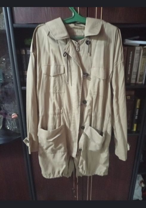 Осенняя женская куртка