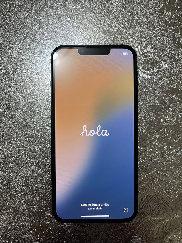 Продаю новый iPhone 13 цвет midnight, в идеальном состоянии