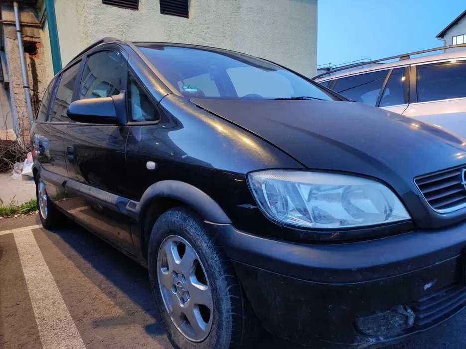 Lot 14 autoturisme complete / incomplete, majoritatea pornesc