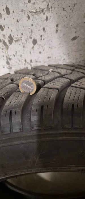 ПРОДАВАМ: Зимни гуми 215/65 R17 FALKEN Eurowinter HS01 (4 бр.)
