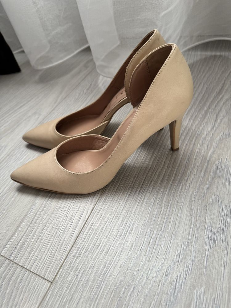 Pantofi stiletto, marimea 39, noi