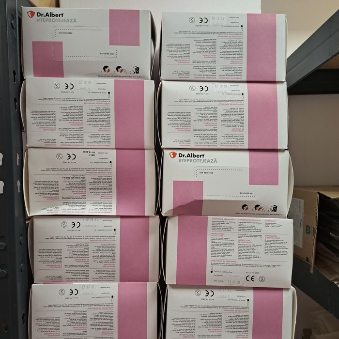 Doua cutii masti chirurgicale