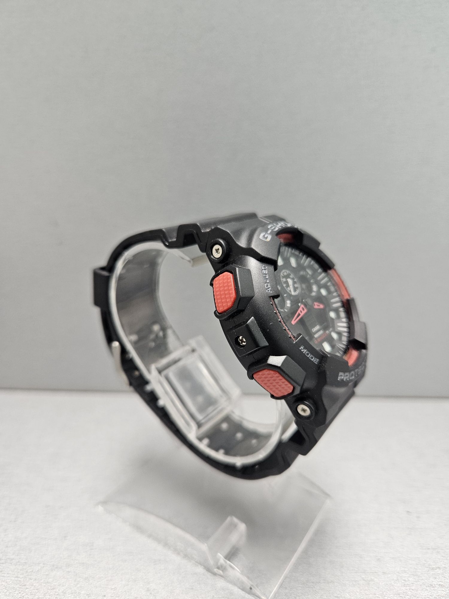 Casio G-Shock GA-110DS