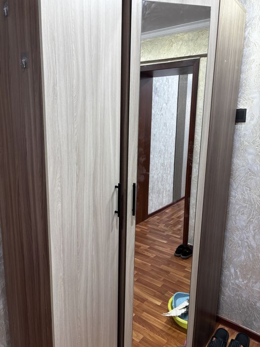 Шифоньер угловой