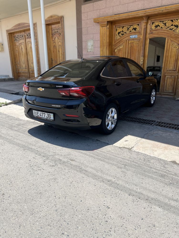 Chevrolet Onix Primier 2plyus Sotiladi. Full. 2025.
