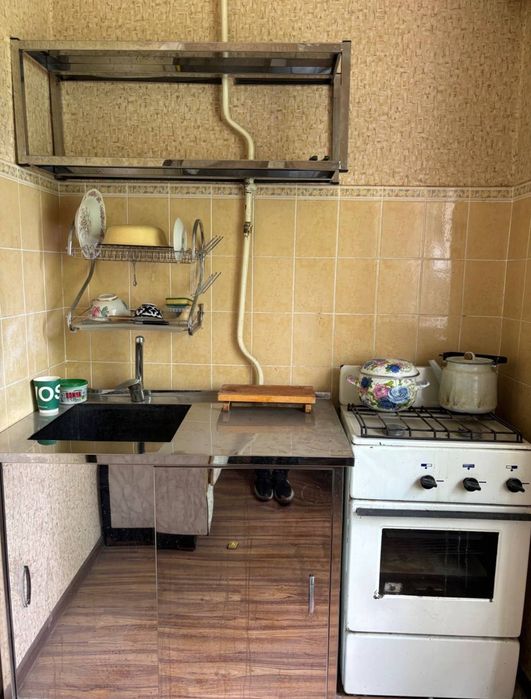 Юнусабад 9. 1/1/5 кафе Принц.