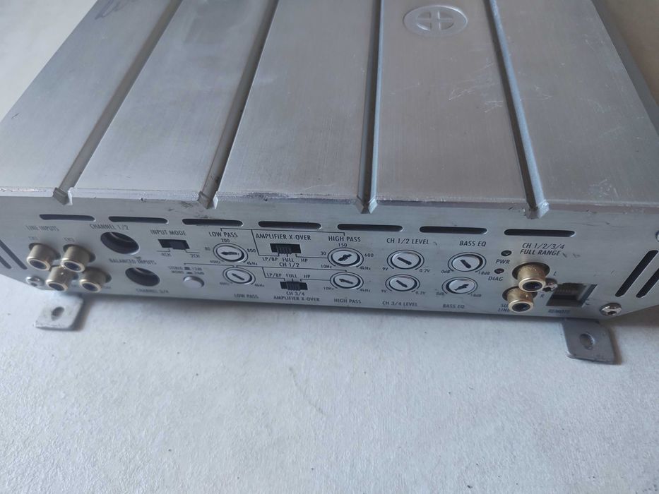 HIFONICS OLYMPUS XI / 4 канален / автомобилен усилвател