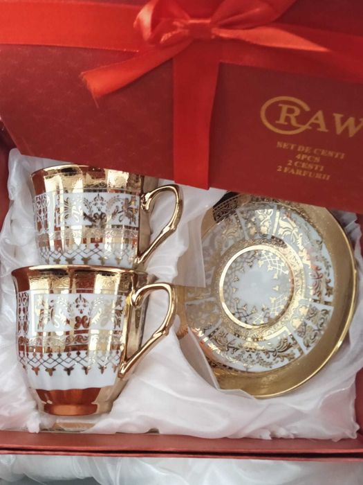 Set doua cesti cafea pentru dimineti deosebite