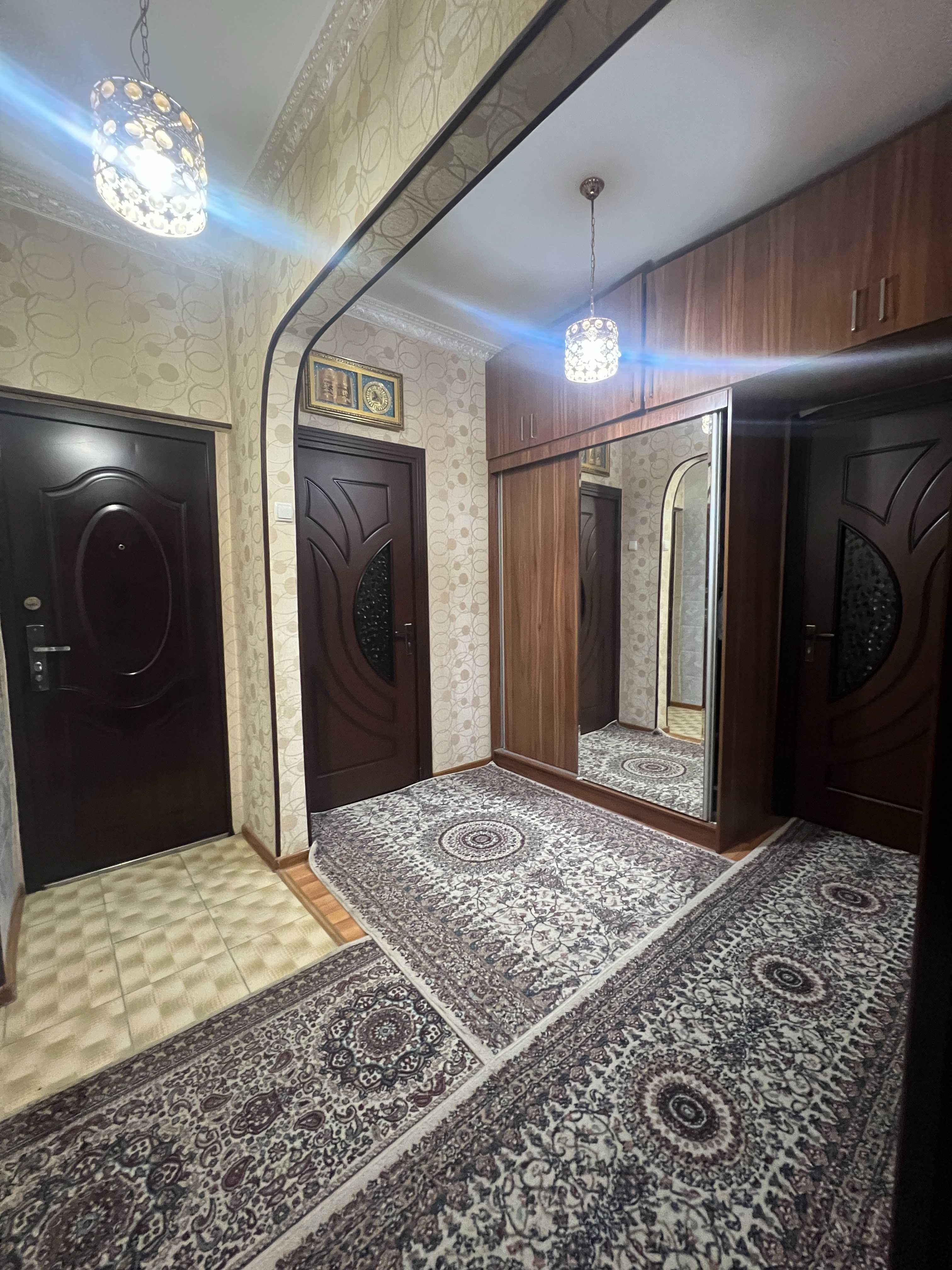Квартира Алмазарском районе