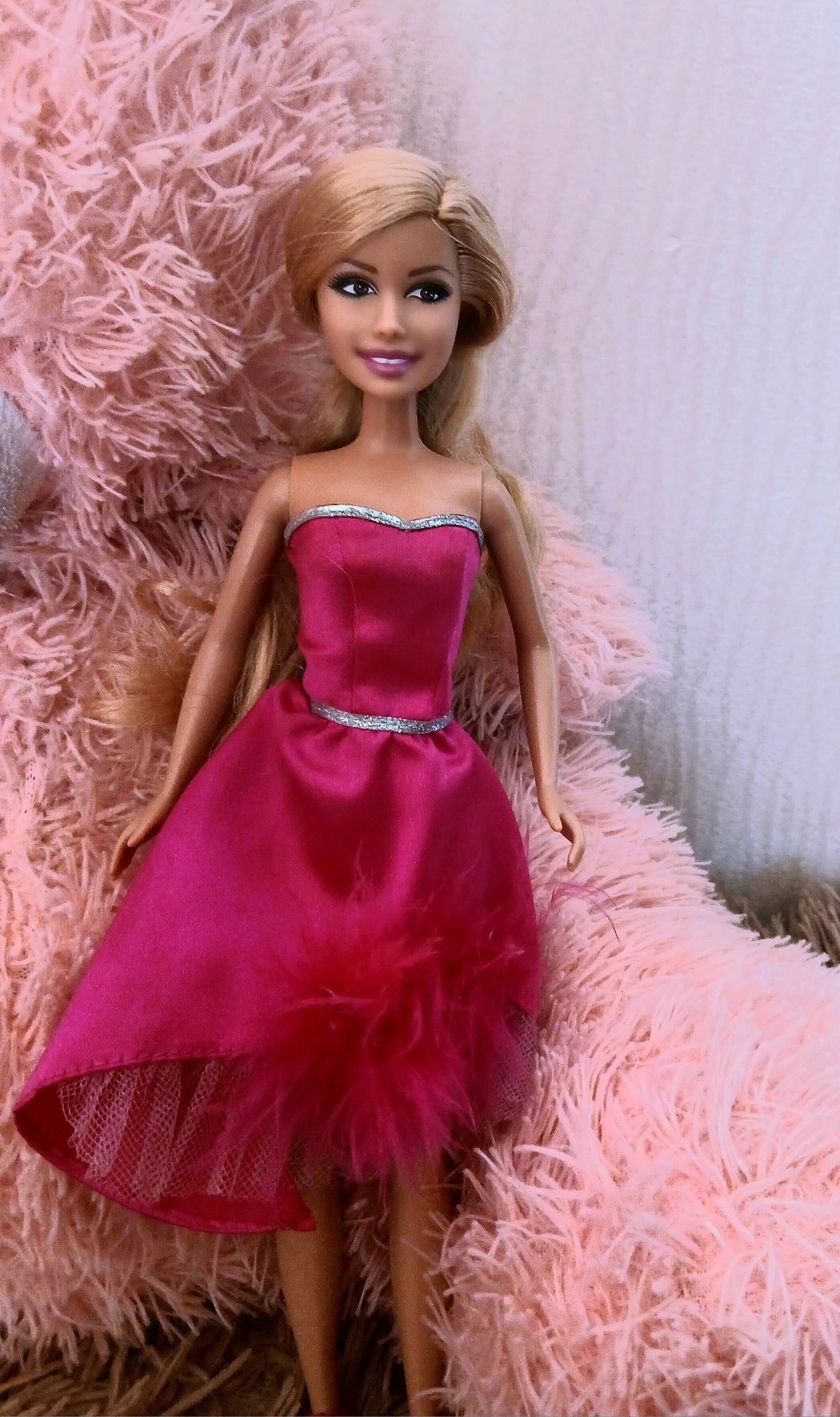 Barbie для игр и красоты