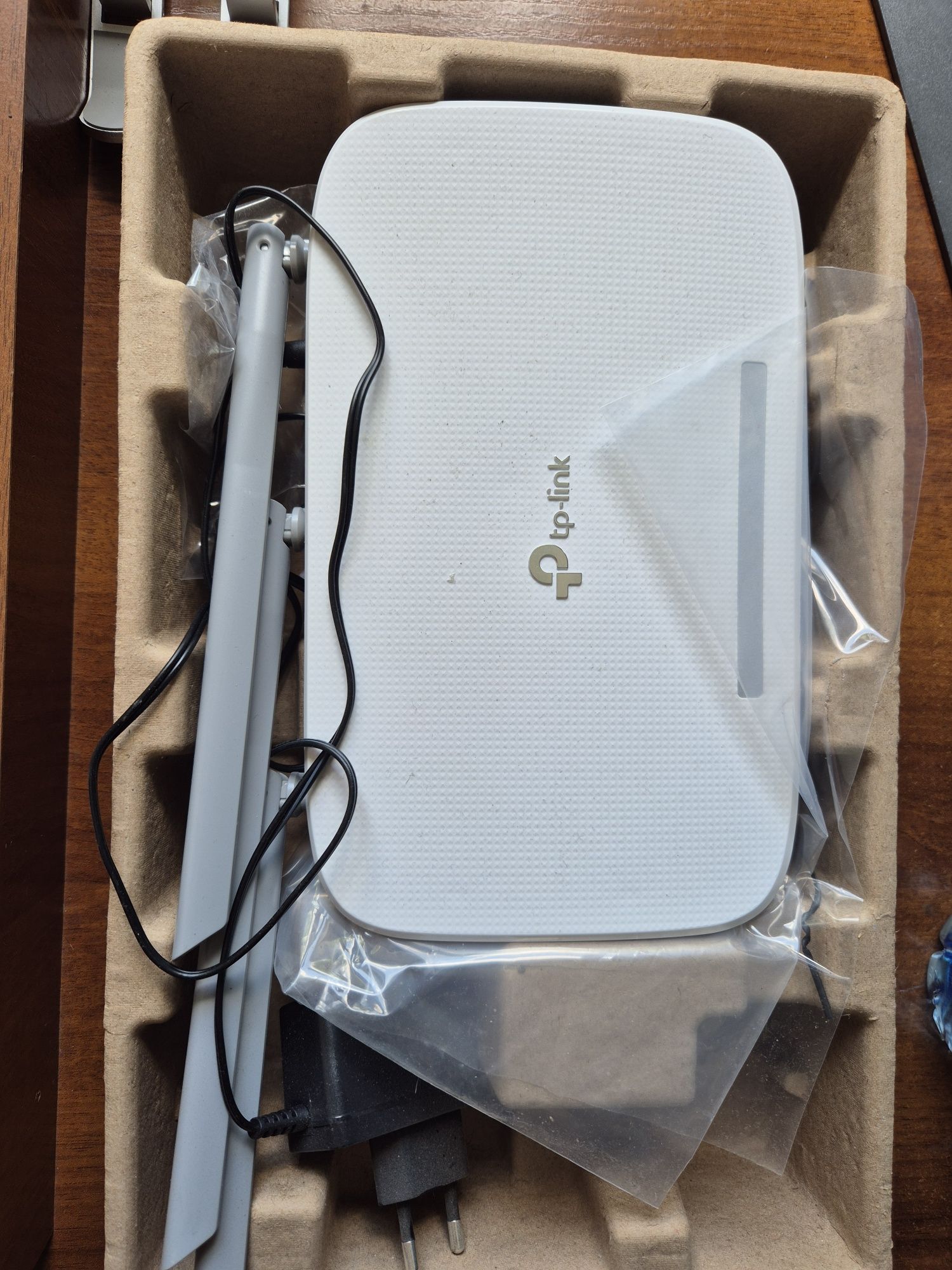 Продам роутер wifi