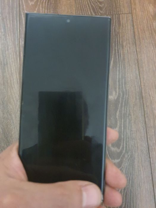 Samsung S 23 ultra  256 GB în garanție